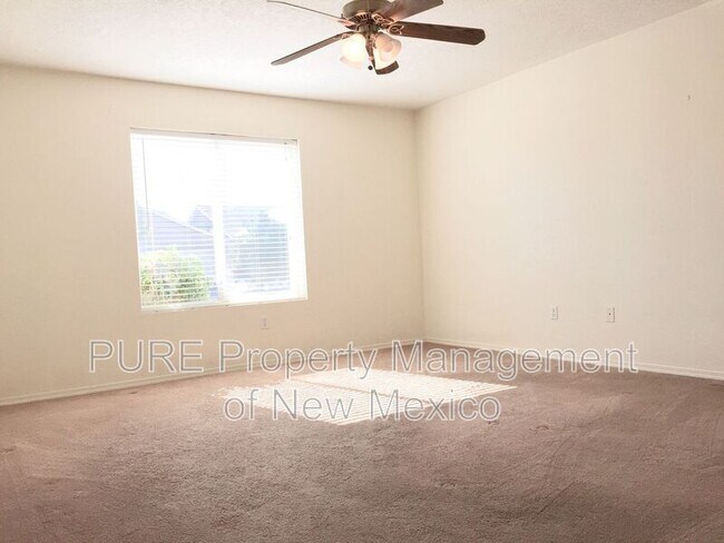 Building Photo - 5609 Crown Ridge Rd NW