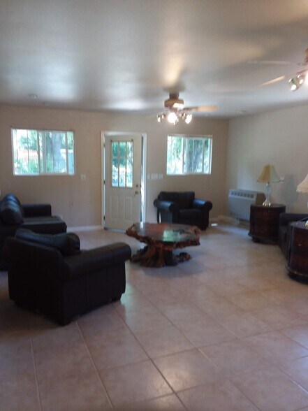 Building Photo - 770 Haines Ct