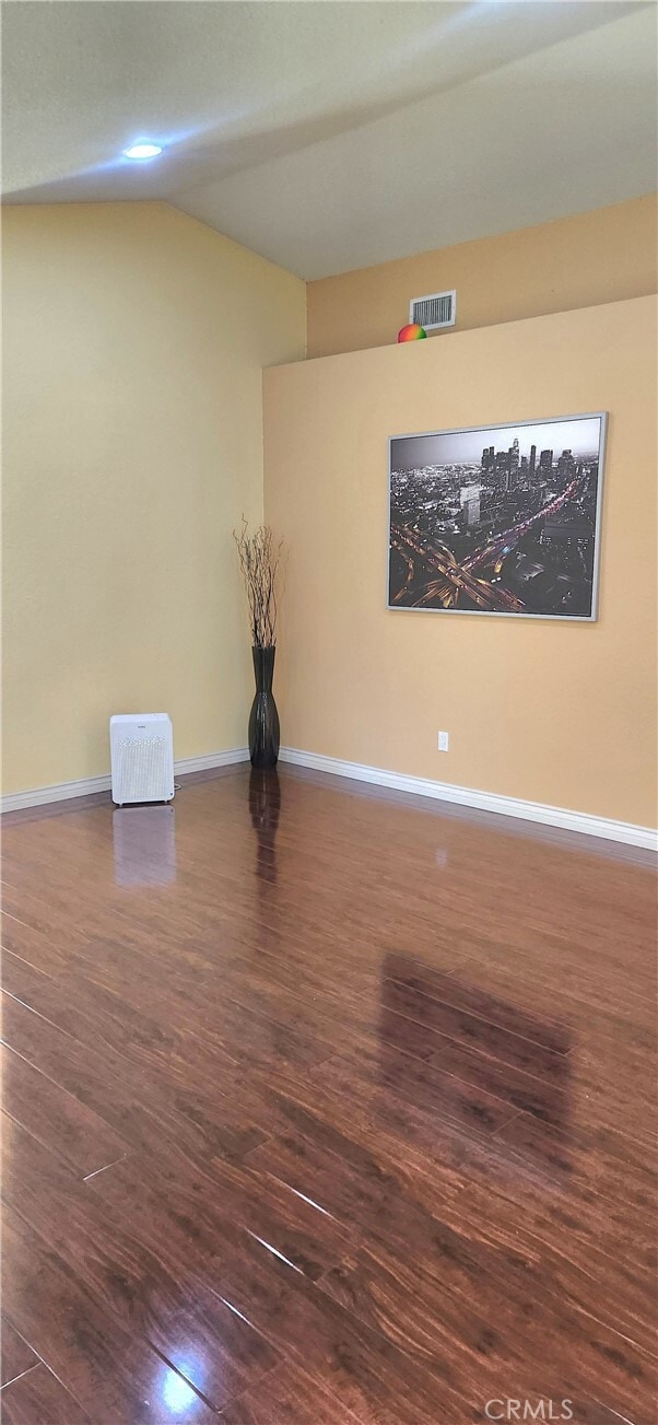 Building Photo - 20811 E Cliffside Ln