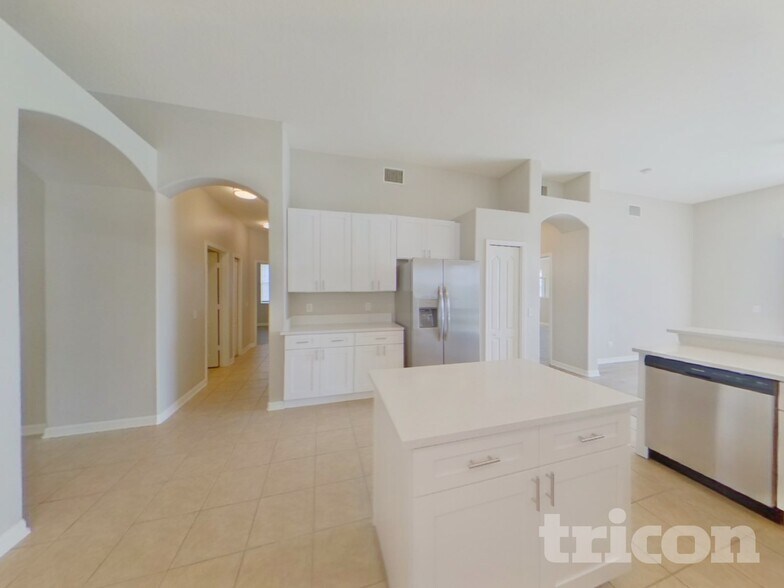 Building Photo - 5112 Clover Mist Dr