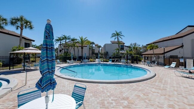 Building Photo - 2211 Belleair Rd