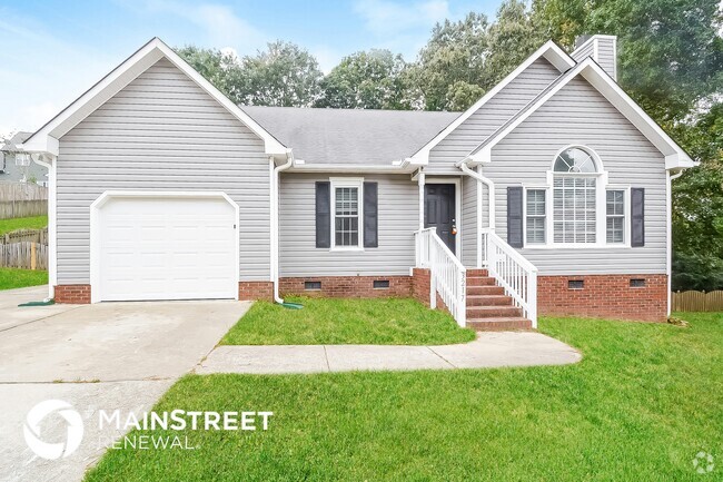 Building Photo - 3217 Peachford Ln