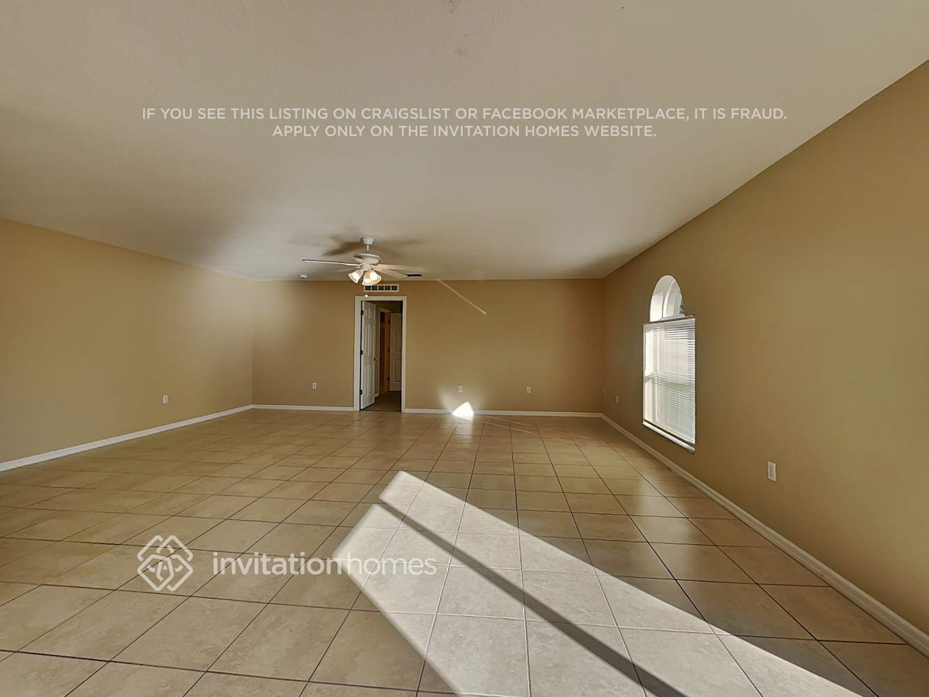 Building Photo - 356 Fish Hawk Dr