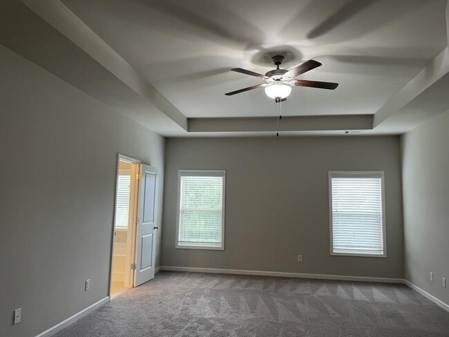 Building Photo - 2415 Matlin Way
