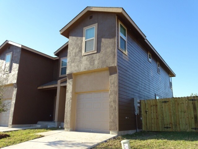 Building Photo - 6623 Mia Way