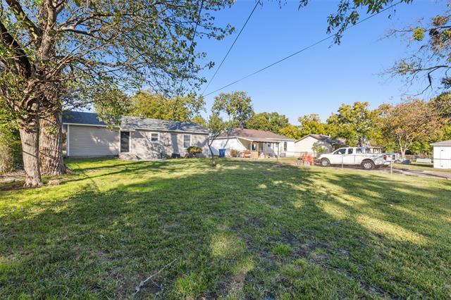 Building Photo - 832 Bowie St