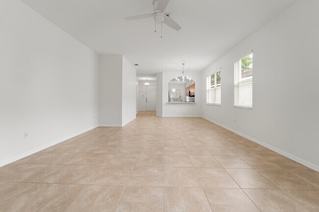 Building Photo - 9588 SW Flowermound Cir