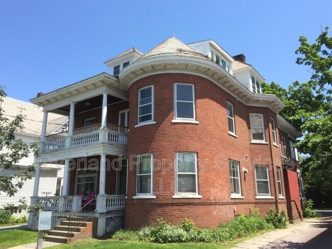 Building Photo - 90 N Winooski Ave
