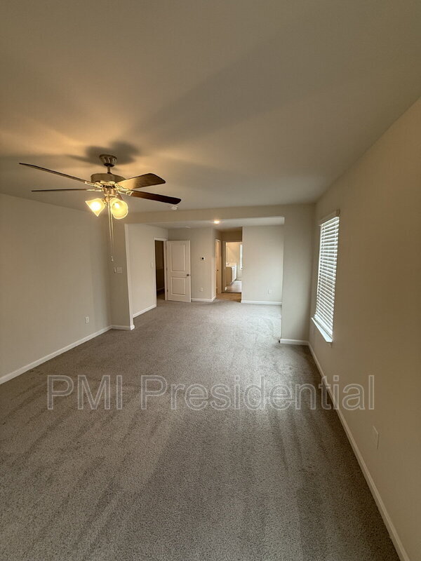 Building Photo - 11075 Chappell Crk Cir