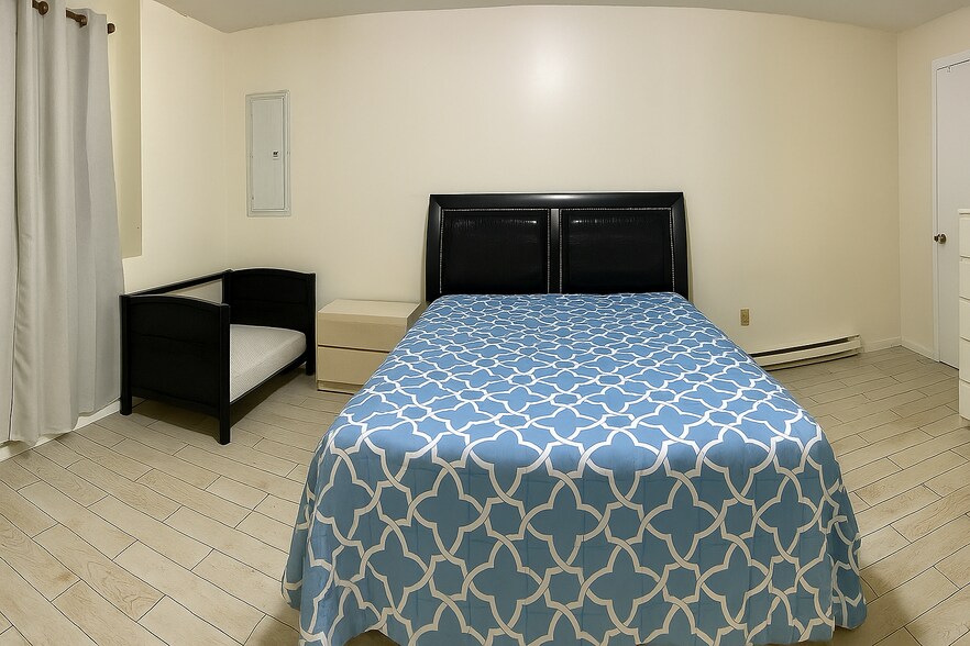 Building Photo - 178 Mountain Ave