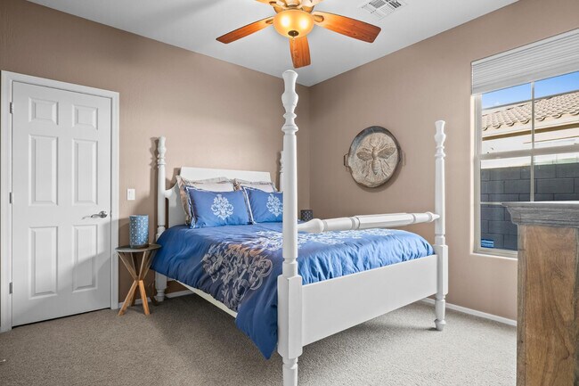 Building Photo - 16048 W Papago St