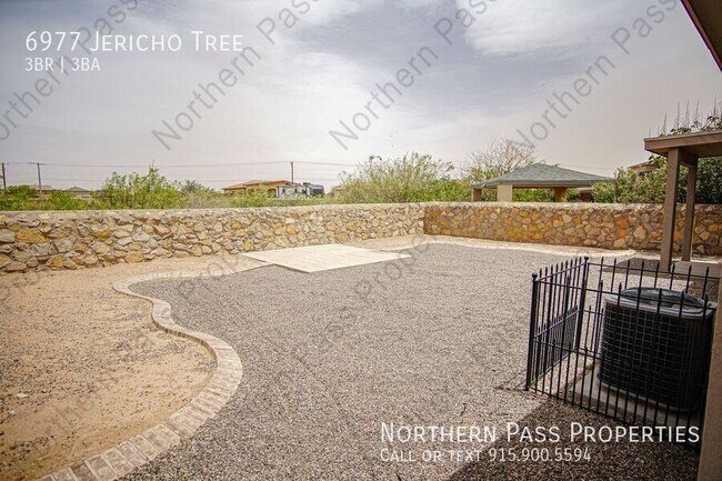 Building Photo - 6977 Jericho Tree Dr