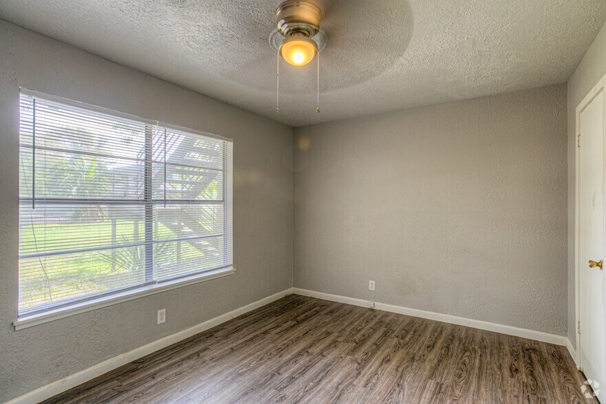 The Landing at Everhart 4750 N Shea Pky Corpus Christi TX 78413