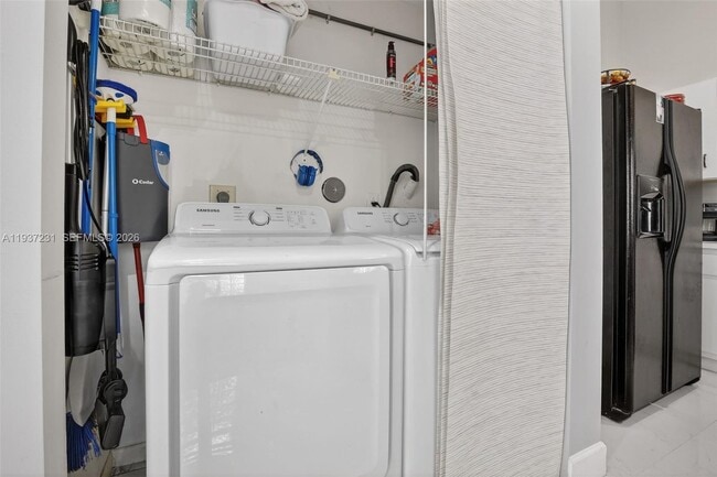 Building Photo - 12168 NW 36th Pl