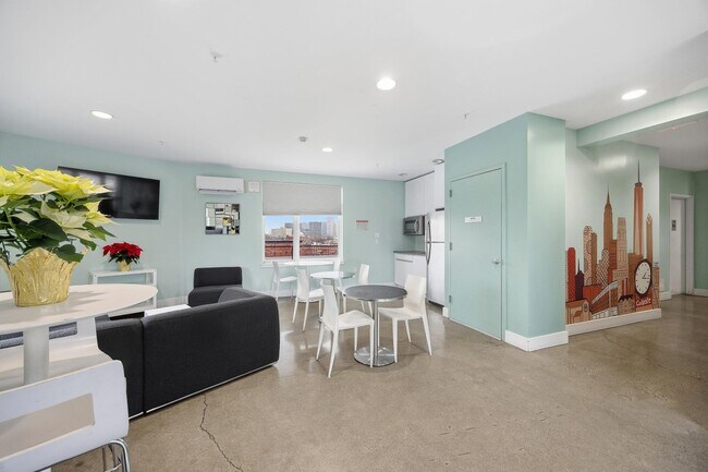 Building Photo - 217 Newark Ave