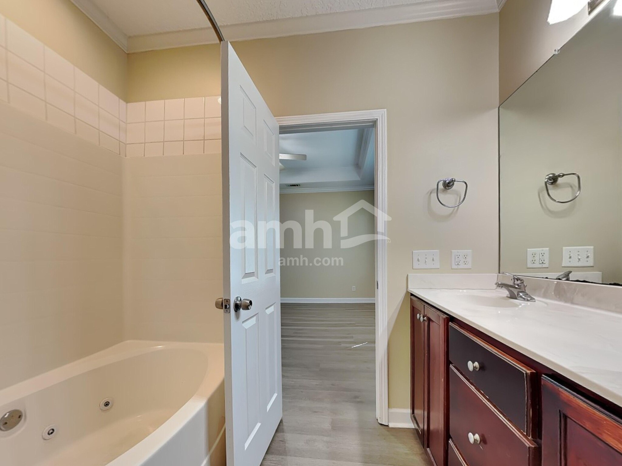 Building Photo - 113 Tolliver Ln