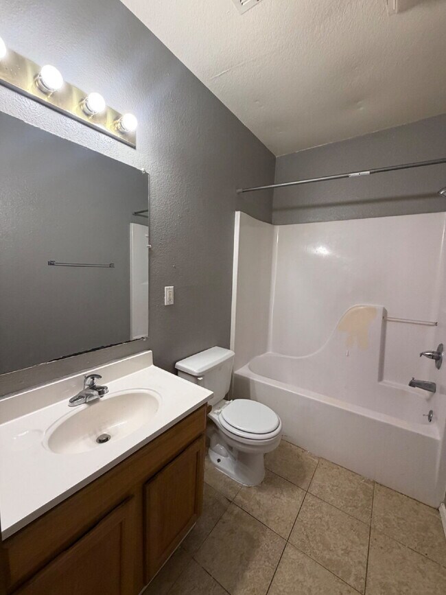 Building Photo - 116 Fritts Way