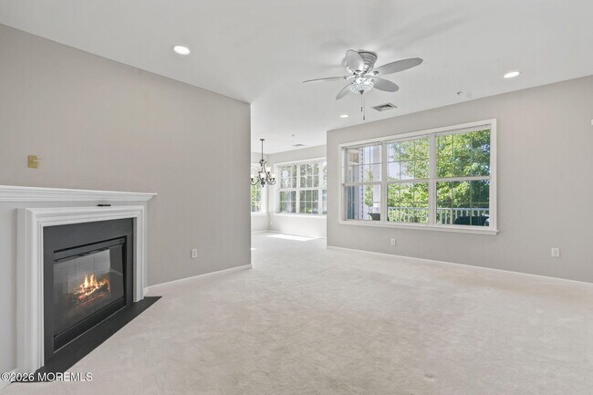 Building Photo - 327 Mill Pond Wy