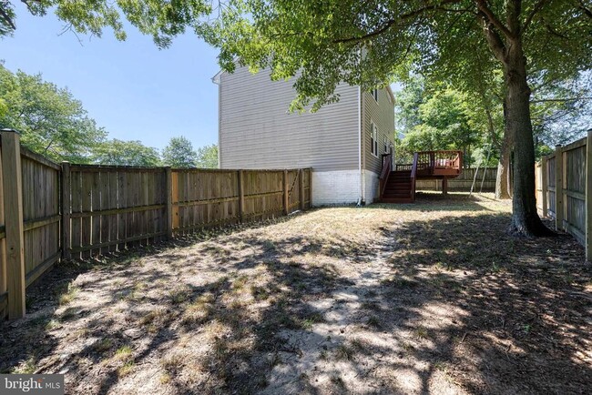 Building Photo - 7904 Severn Hills Way