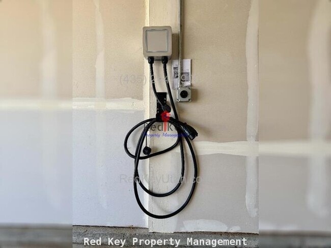 Building Photo - Baen Way Single Family Home