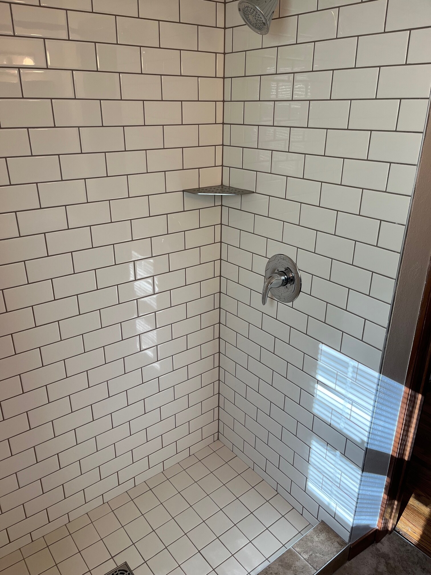 Building Photo - 1043 6th Ave