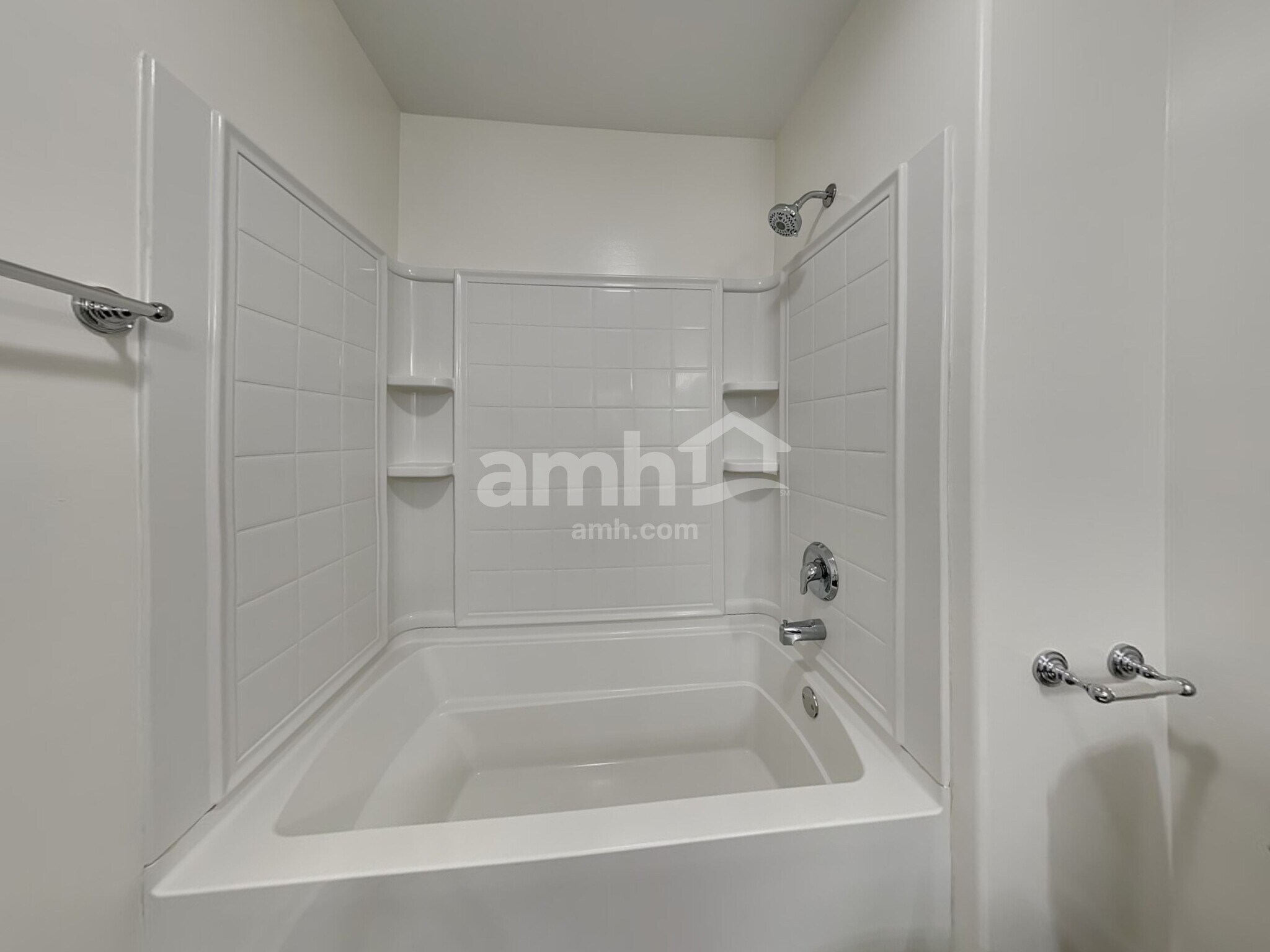 Building Photo - 85 Summer Hill Way