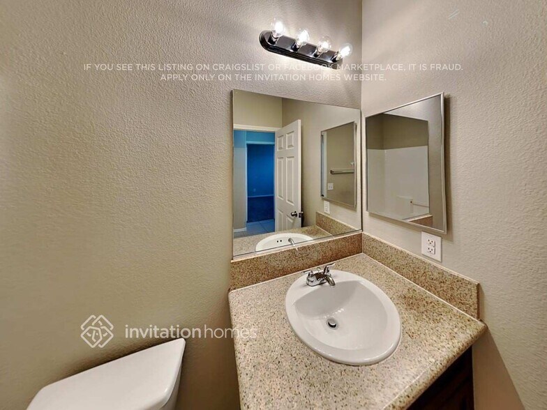 Building Photo - 8945 Alexander Great Ct