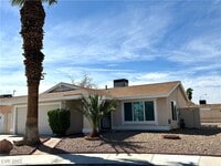 Building Photo - 7319 Clearwater Cir
