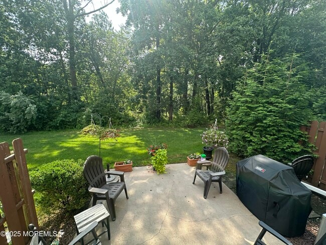 Building Photo - 2504 Strawberry Patch Ct