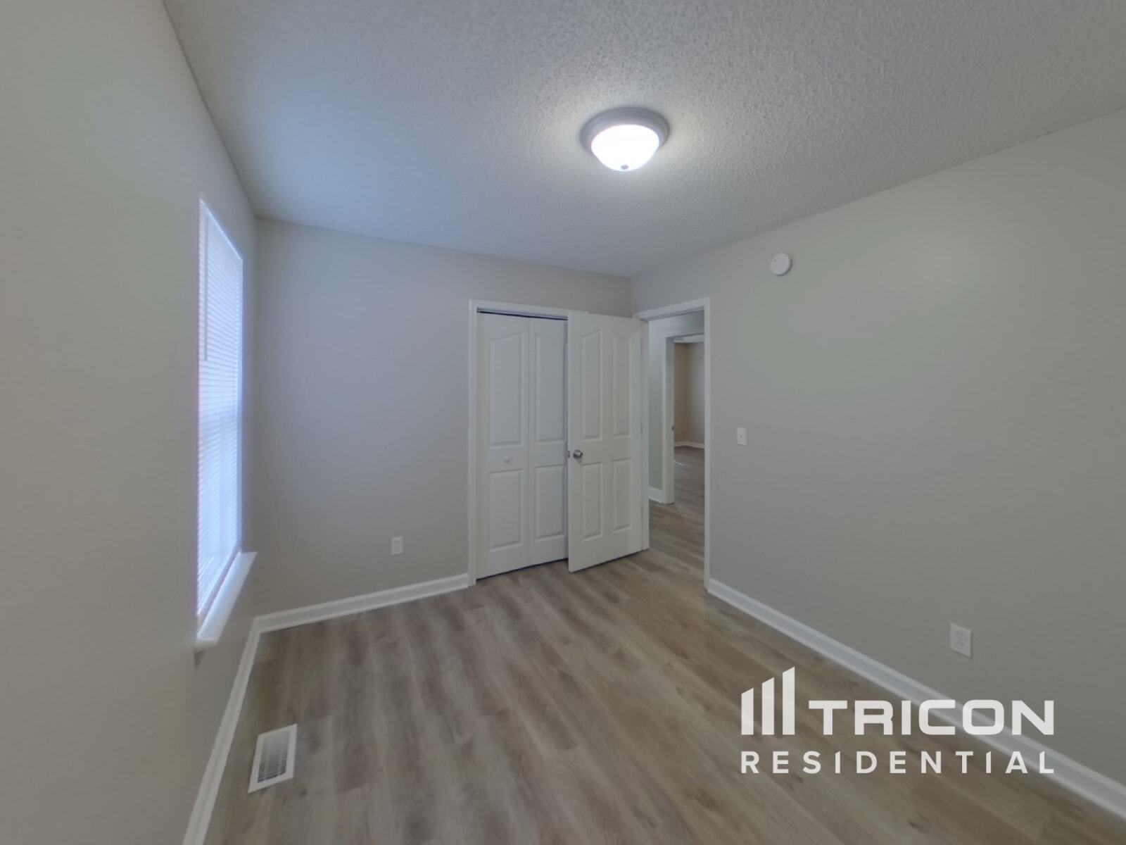 Building Photo - 1003 Cambridge Oaks Dr
