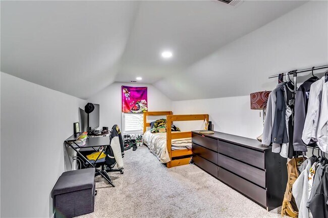 Building Photo - 2508 Connally Dr