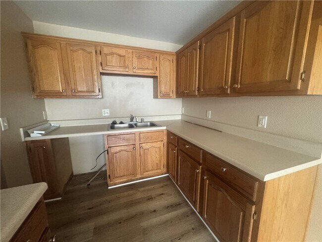 Building Photo - 1302 N 22nd St