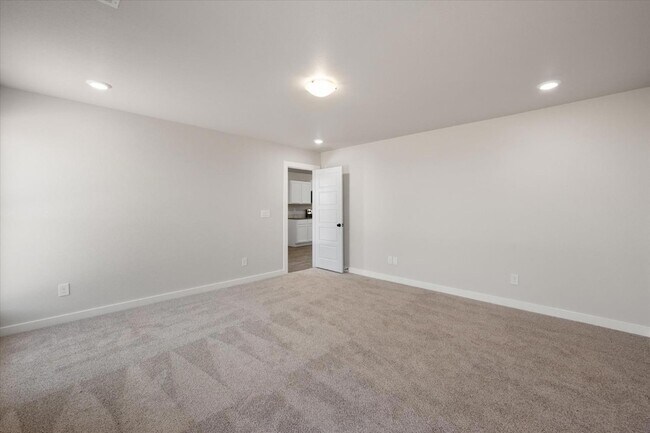 Building Photo - 8622 26th St