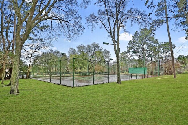 Building Photo - 14655 Champion Forest Dr Dr
