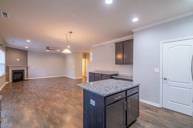 Building Photo - Beautiful 4-Bedroom Home in a Quiet Indian Land Cul-de-Sac!