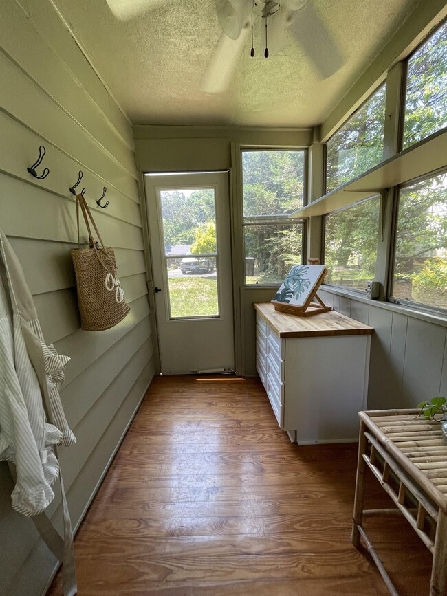 Building Photo - 185 Williams Rd