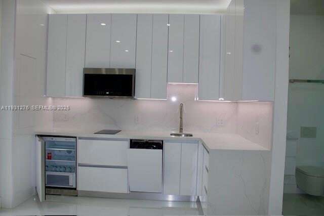 Building Photo - 16056 SW 66th Terrace