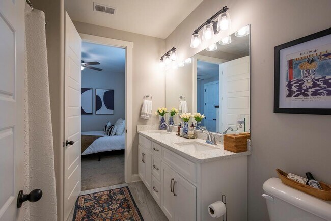 Building Photo - 740 Turkey Oak Cv