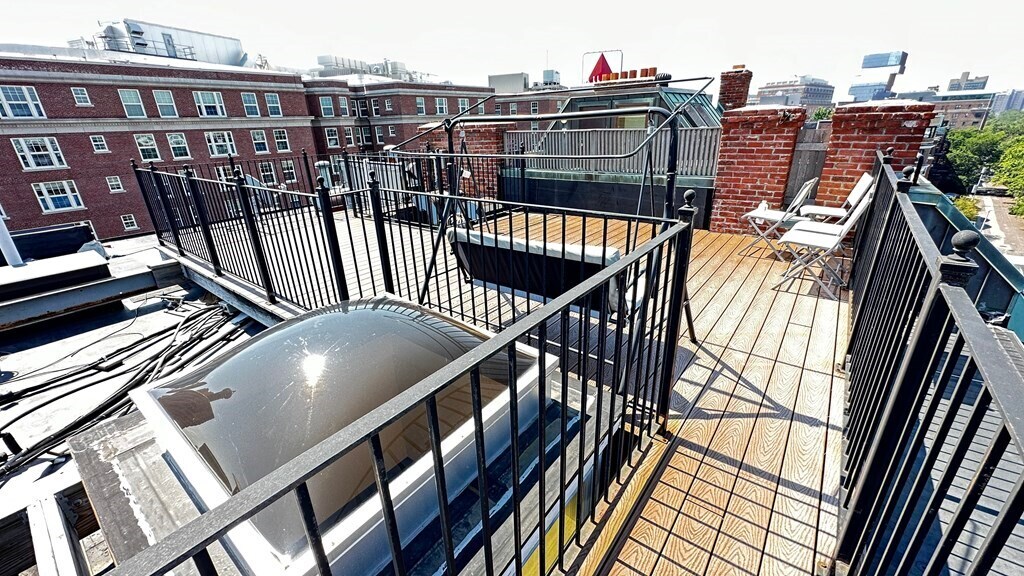 Building Photo - 23 Bay State Rd