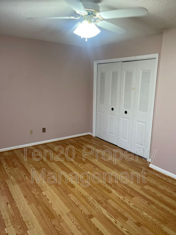 Building Photo - 1340 Blanchfield Dr