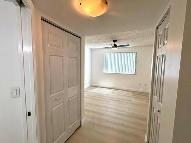Building Photo - 100 Crestwood Ct N