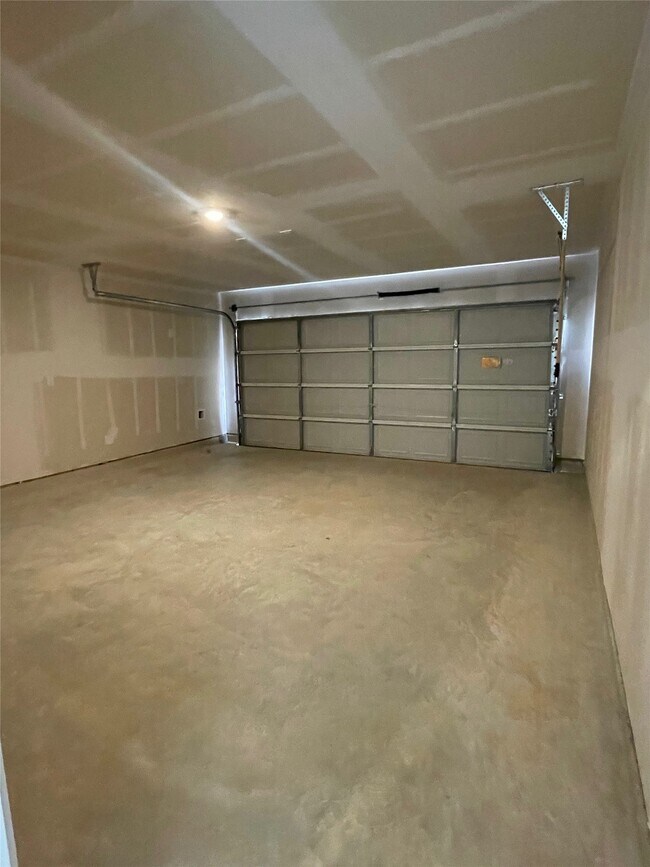 Building Photo - 5631 Shelford Birch Dr