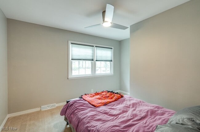 Building Photo - 896 Cliffside Dr