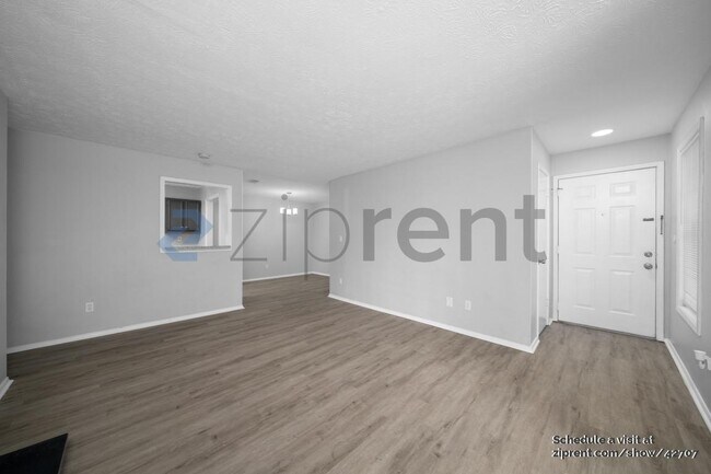 Building Photo - 1504 Augusta Dr