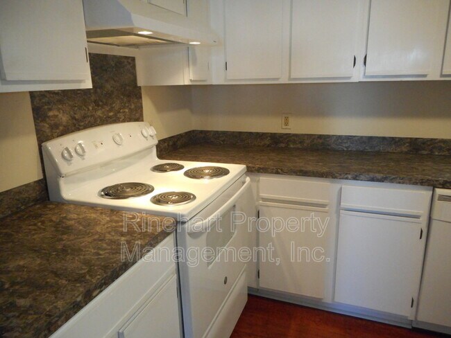 Building Photo - 1120 Camden Ave