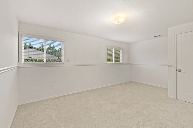 Building Photo - Just Reduced and READY NOW!! - Amazing Sce...