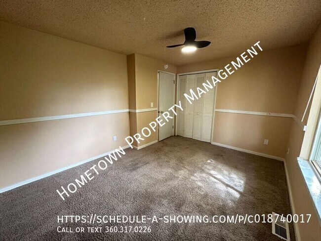 Building Photo - 3138 60th Loop SE