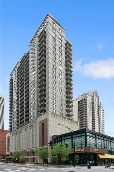 Building Photo - 630 N State St