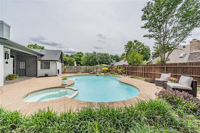 Building Photo - 308 Creekside Dr