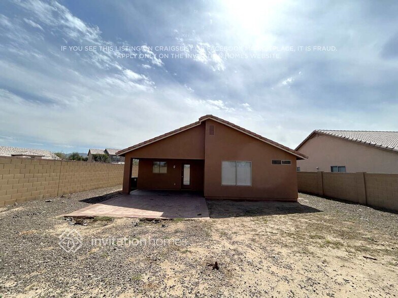 Building Photo - 2310 W St Kateri Dr